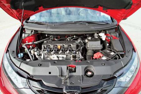 Диагностику двигателя Honda Civic 9 5D следует проводить на каждом плановом ТО автомобиля