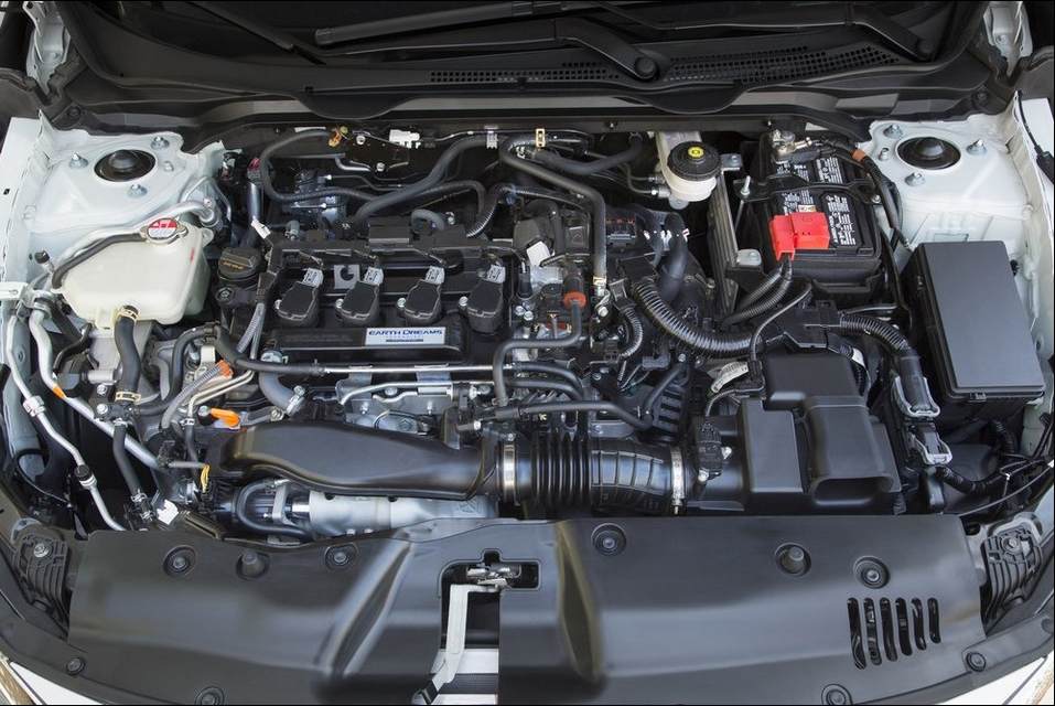 Неправильно установленные стопорные кольца поршневых пальцев Honda Civic 2016 могут привести к поломке мотора
