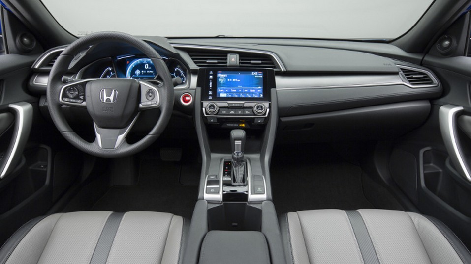 Спортивный интерьер Honda Civic Coupe 2016