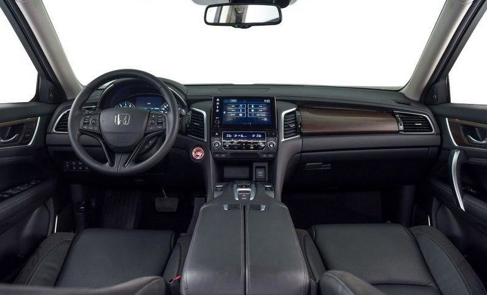 Салон Honda Avancer Интерьер кроссовера Honda Avancer