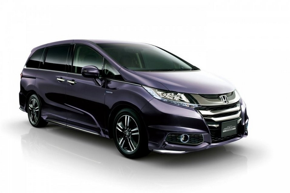 Минивэн Honda Odyssey стал гибридным